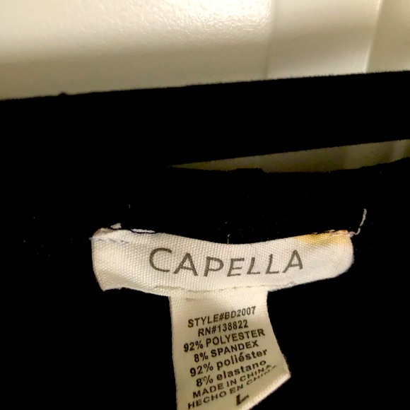 Off Shoulder Ruffle Dress - Picture 4 of 6